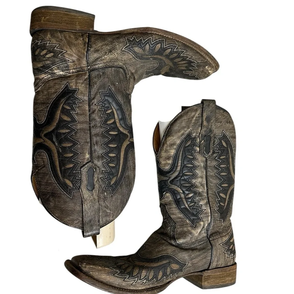 Corral elegant cowboy